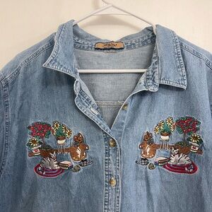 Vintage 90s Cat Floral GrandmaCore Light Blue Embroidered Denim Button-Up